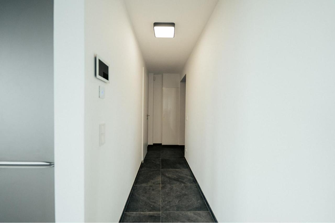 Luxury 1 Bedroom Apart W Swimmingpool, Spa & Fitness - Zenith Towers * Luxemburg