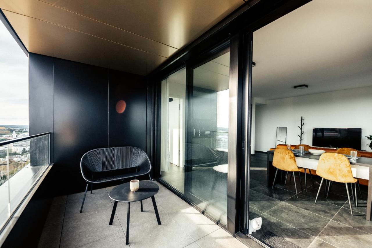 Luxury 1 Bedroom Apart W Swimmingpool, Spa & Fitness - Zenith Towers *
