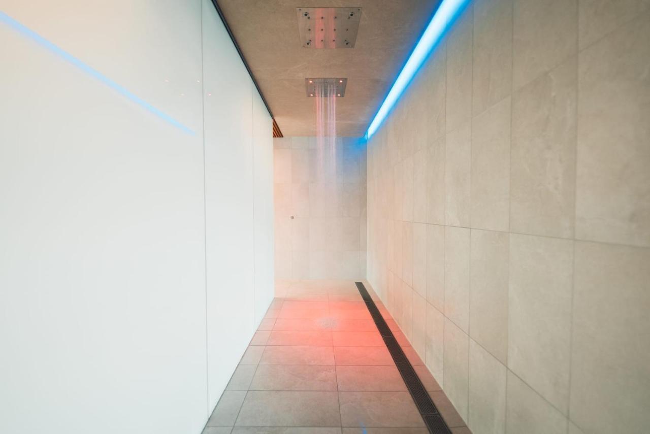 Apartment Luxury 1 Bedroom Apart W Swimmingpool, Spa & Fitness - Zenith Towers Luxemburg